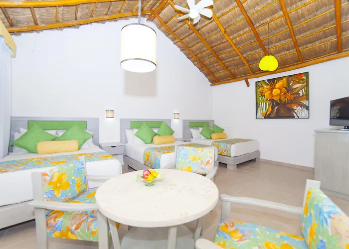 Mestizo Boutique 4*